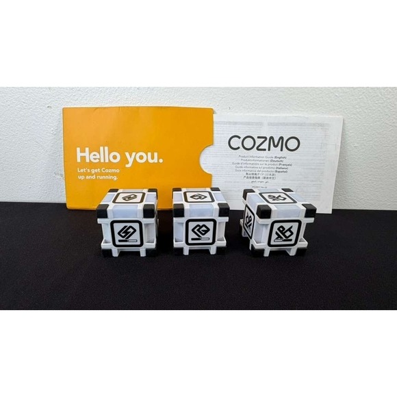 Anki Cozmo Robot Educational Toy 3 Cubes 1 Charger w/ Face Recognition Charger - Picture 13 of 15